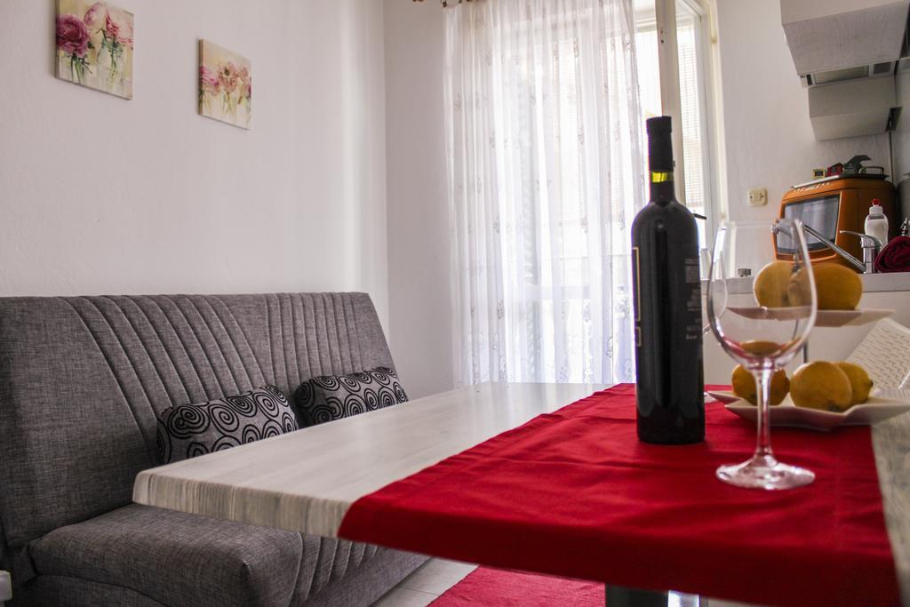 Roko Apartments Биоград-на-Мору Экстерьер фото
